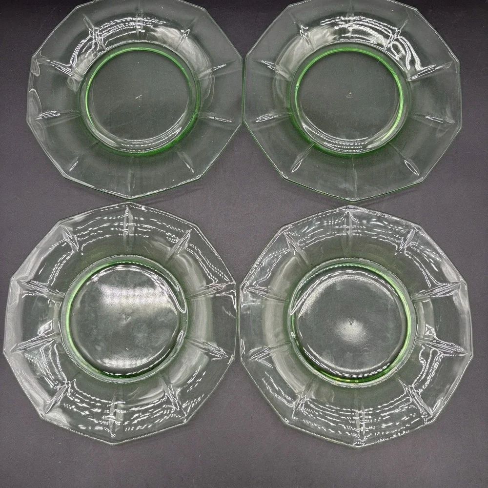 1930s Cambridge Glass Co. Decagon Uranium Depression Glass Plates, 8